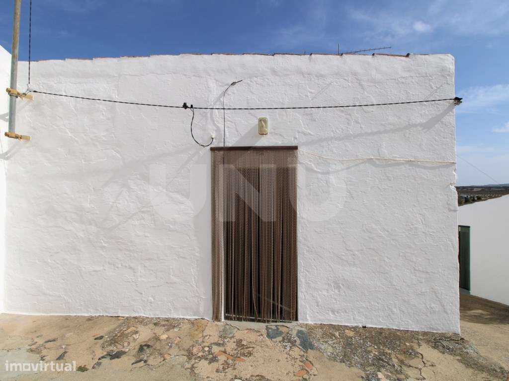 Moradia térrea tipicamente Alentejana-15