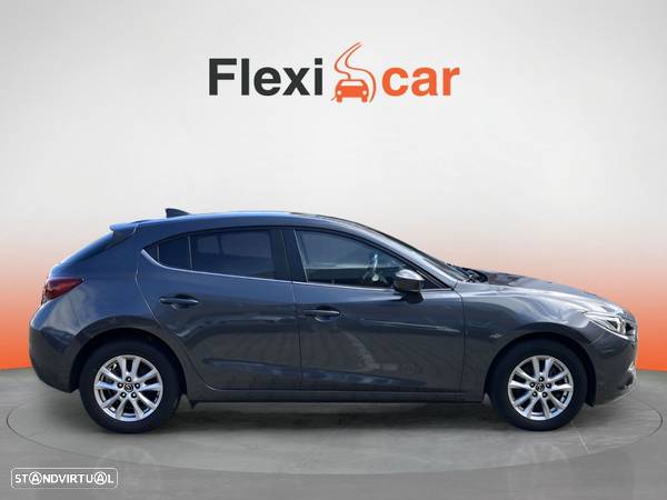 Mazda 3 1.5 Sky-D Evolve Navi - 9