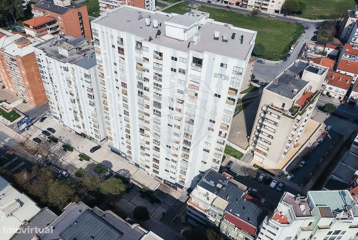 Apartamento T2 para venda-0