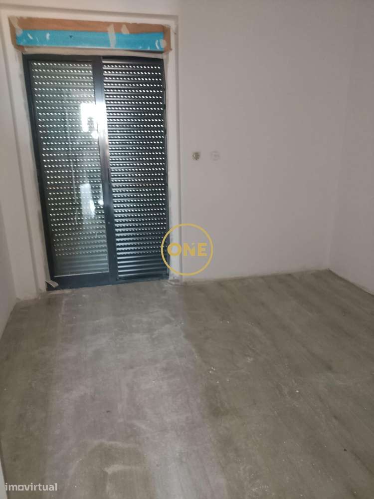 Apartamento T3 2 andar Remodelado em Benavente - Grande imagem: 5/9