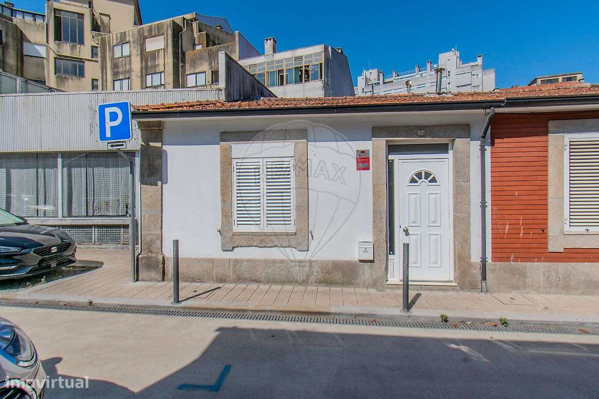 Moradia T1 para venda - Grande imagem: 3/24