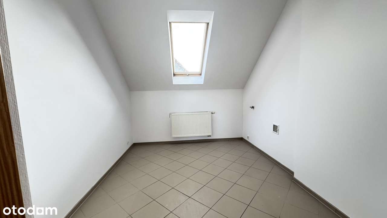 Dom dla rodziny w spokojnej dzielnicy Bolszewa-12