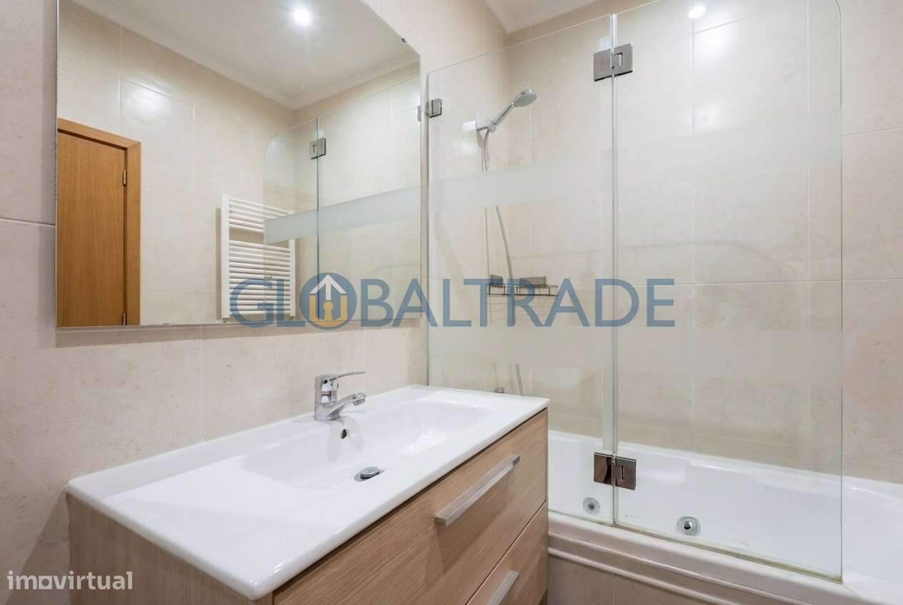 Duplex T2+1 com vista mar em Canidelo-35