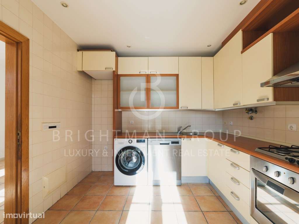 Apartamento T1 no coração do Monte Estoril-9