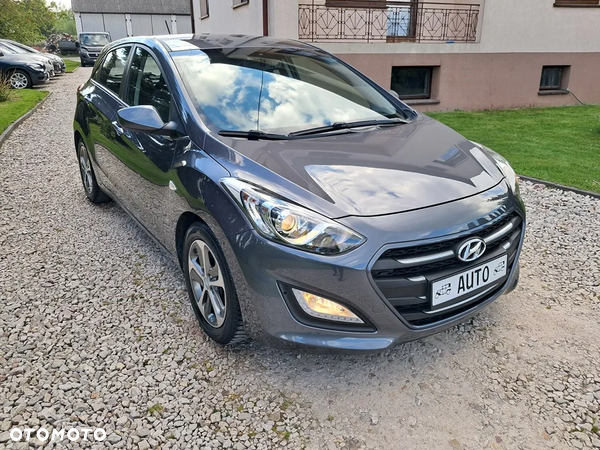 Hyundai I30 blue 1.6 CRDi YES Silver - 9