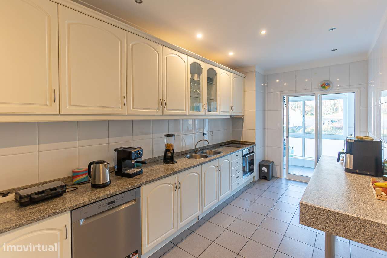 Apartamento T3 em Grijó-10