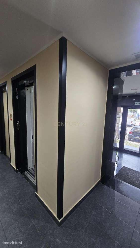 Apartamento T3 para Arrendamento – Bairro do Liceu - Quinta do Quadrad - Grande imagem: 4/34