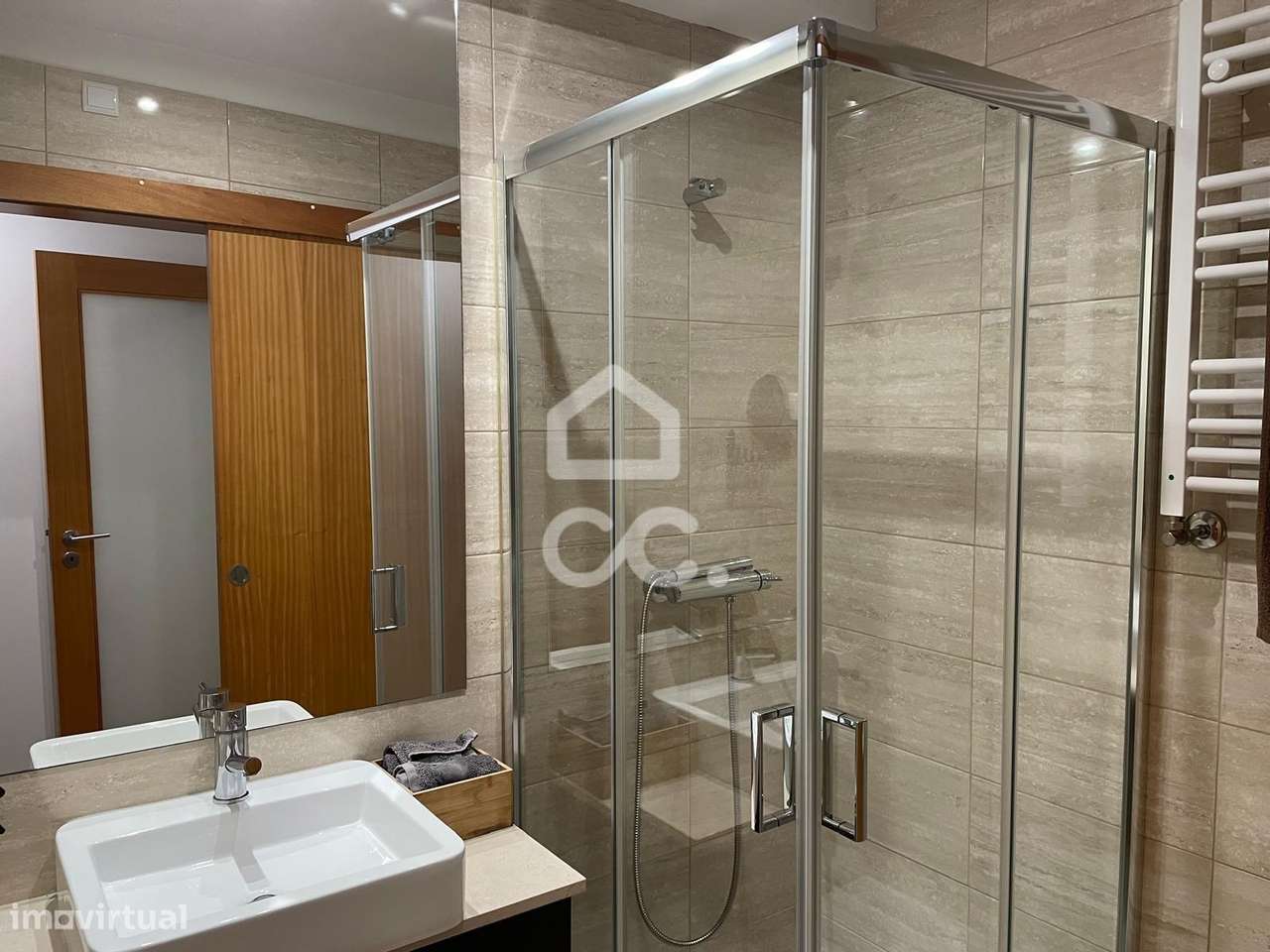 Apartamento T2+1 com piscina e terraço em condomínio privado-7