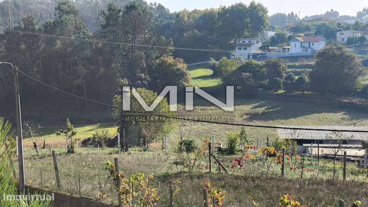 Terreno murado para construção -1299m2-6