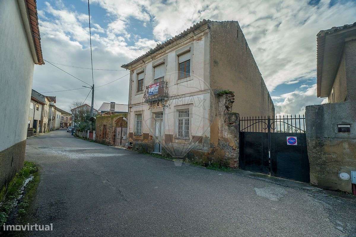 Moradia T3 para venda - Grande imagem: 2/29