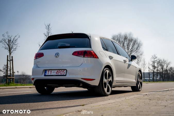 Volkswagen Golf VII 2.0 TSI BMT GTI DSG - 9