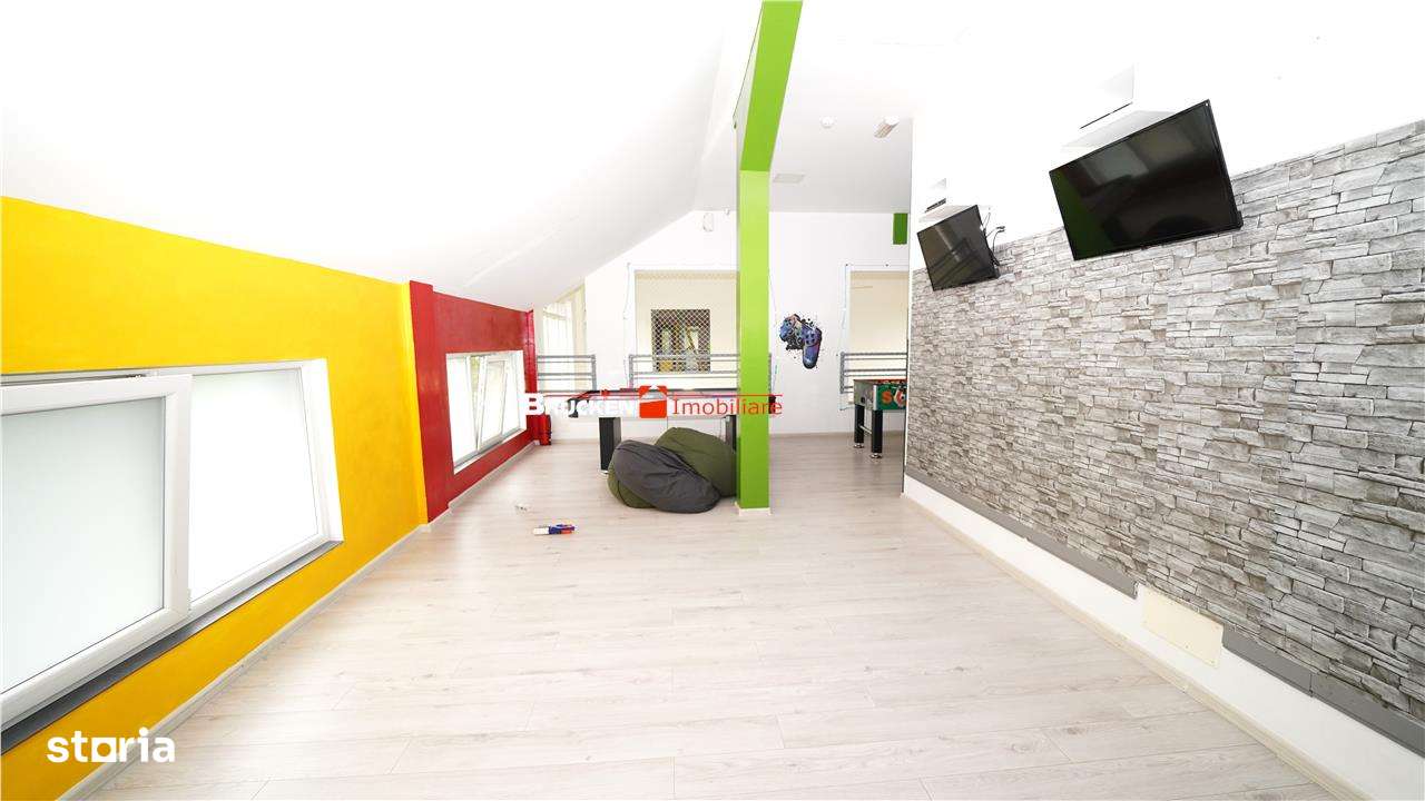 Oportunitate investitie - Cladire moderna cu piscina | Sanmartin, apro-8