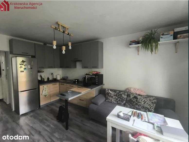 Przytulne 2 -pokojowe mieszkanie z balkonem-0