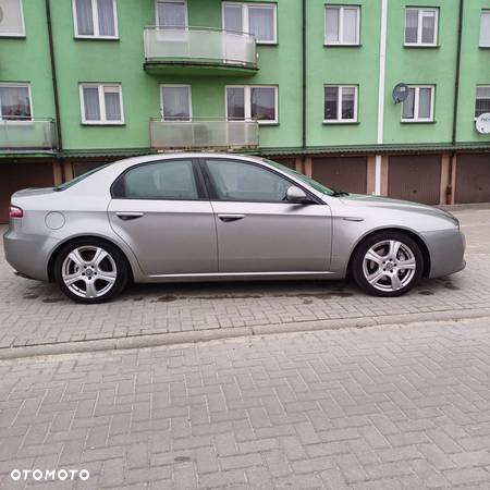 Alfa Romeo 159 2.2JTS Distinctive - 2