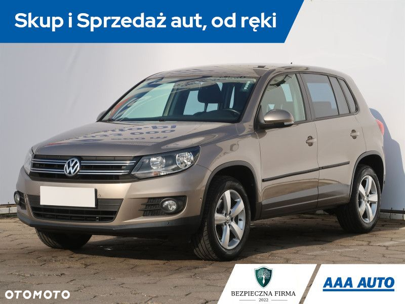 Volkswagen Tiguan - 2