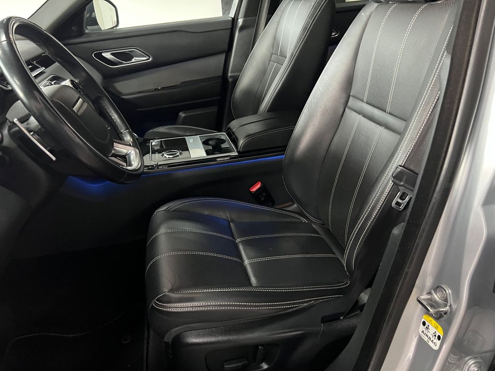 Land-Rover Range-Rover-Velar