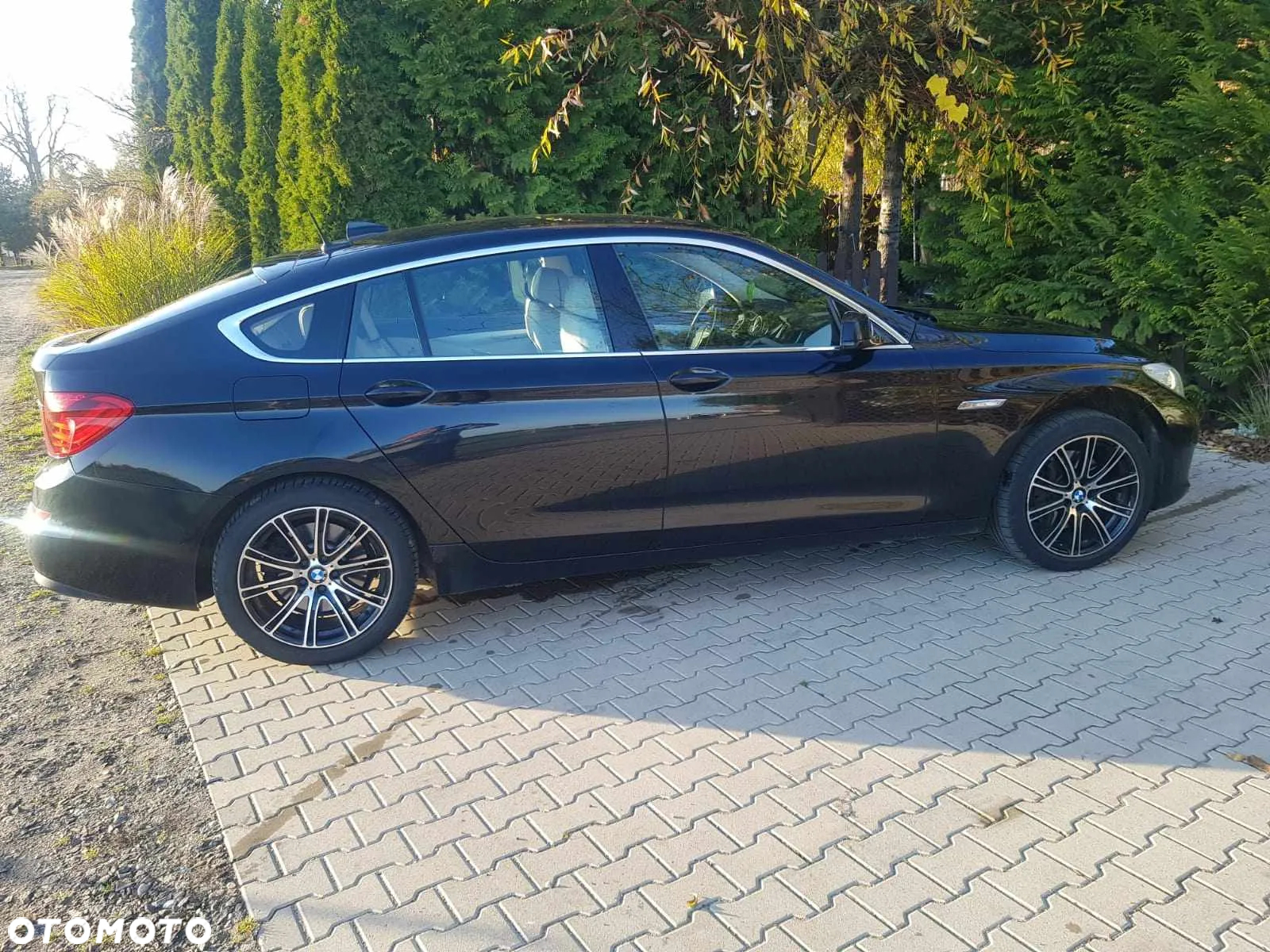 BMW Seria 5 530d xDrive - 7