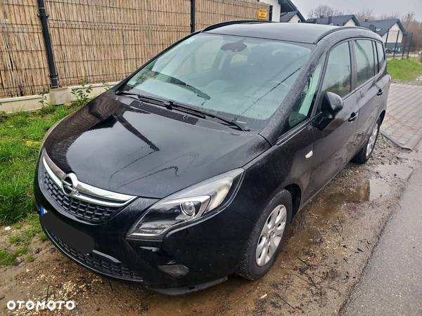 Opel Zafira - 2