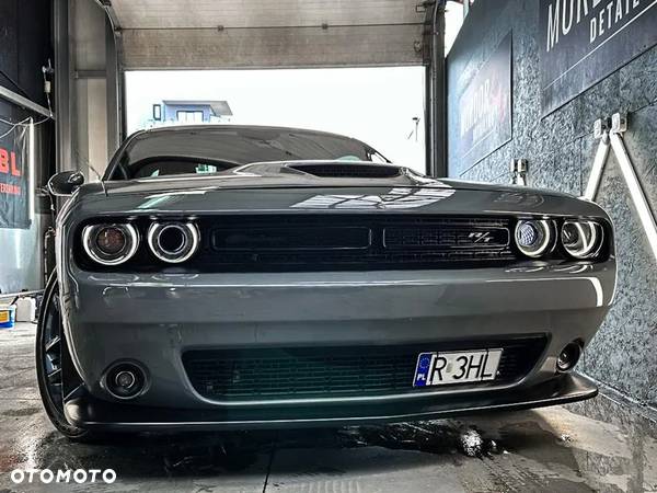 Dodge Challenger 5.7 R/T - 23