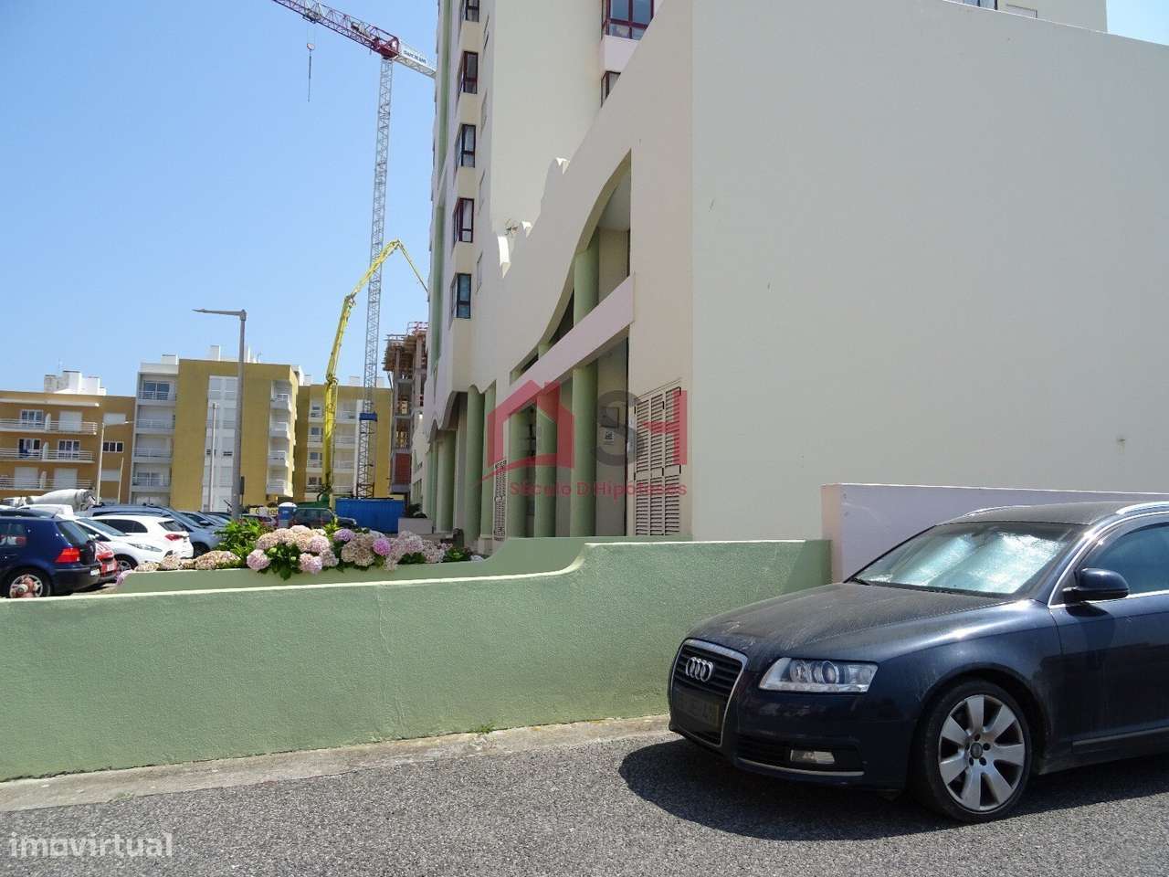 *Loja para Comercio e Serviços– Peniche*-5