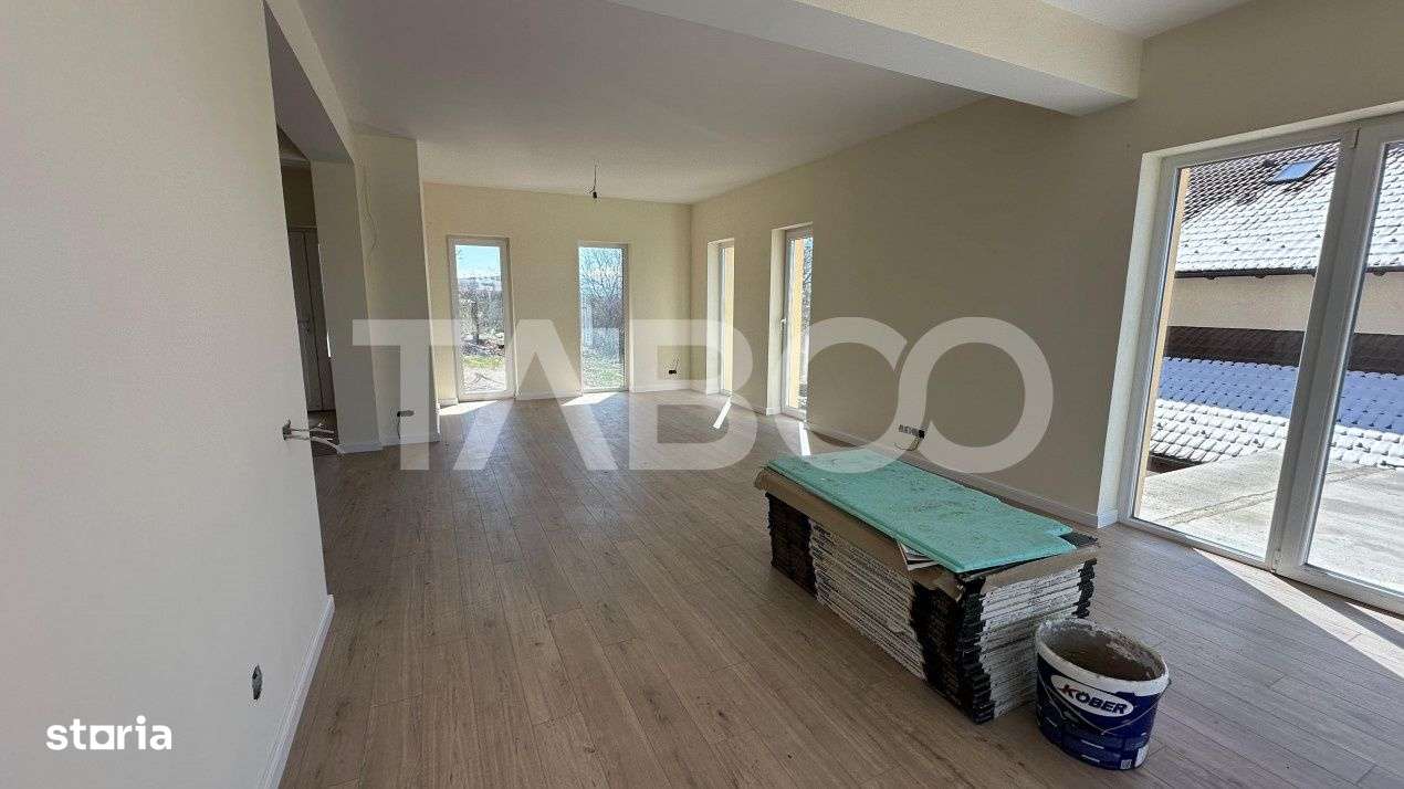 Casa individuala 4 camere de inchiriat garaj terasa Viile Sibiului - Imagine principală: 4/19