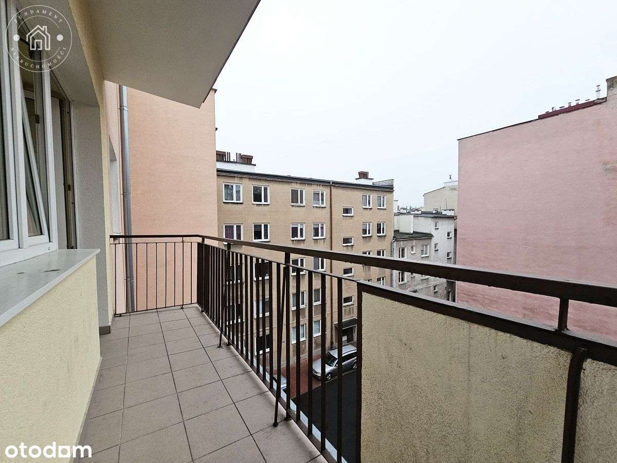 Trzypokojowe mieszkanie w Centrum miasta - Pełny obrazek: 3/15