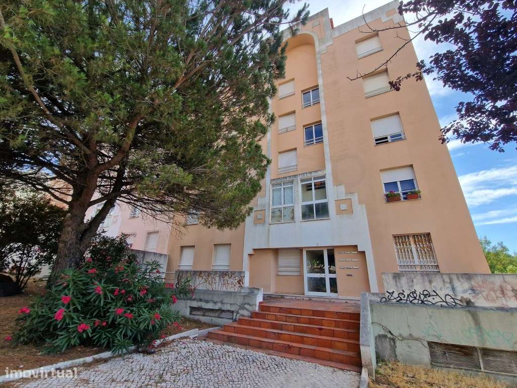Vende-se T3 em Alfragide, Amadora-20