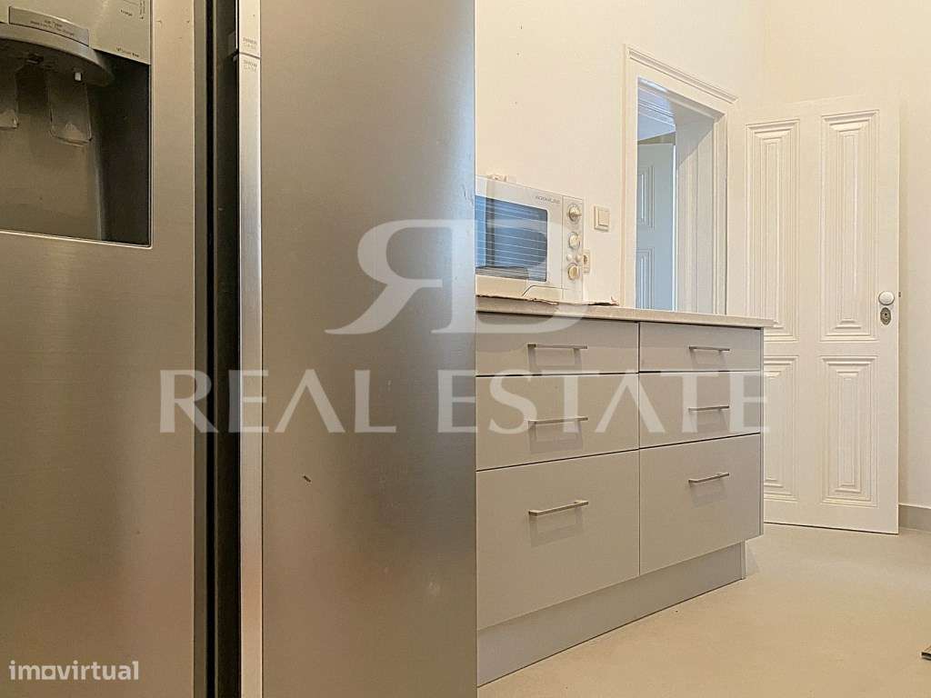 T3+1 com 3 salas e Vista no PRINCIPE REAL / PRAÇA DAS FLORES - cora...-16