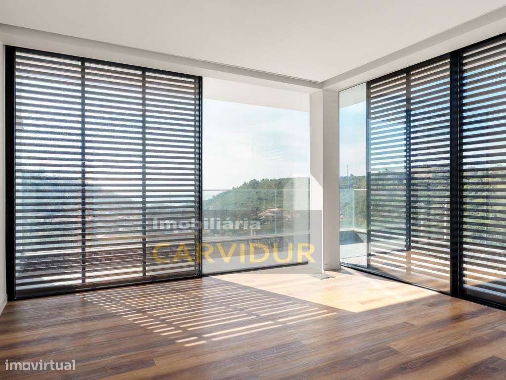 Moradia T5 de Luxo com Piscina Infinita ,Campo de Padel e Elevador ...-21