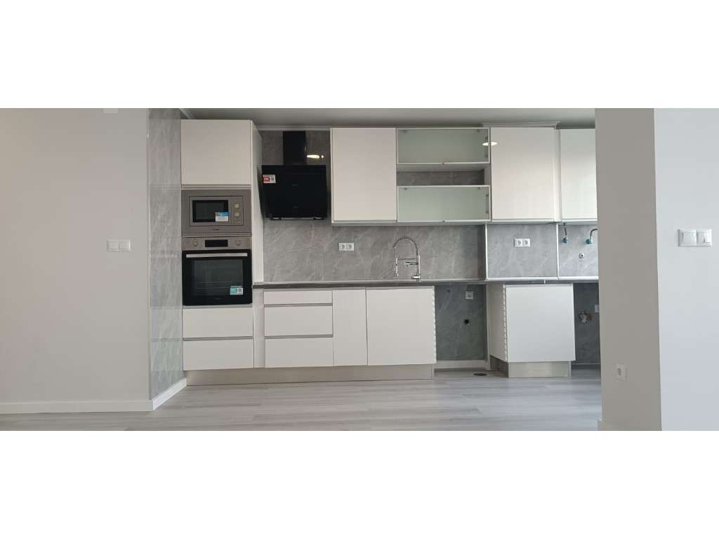 Apartamento T2 Totalmente Remodelado - Oeiras - Figueirinha - Grande imagem: 5/28
