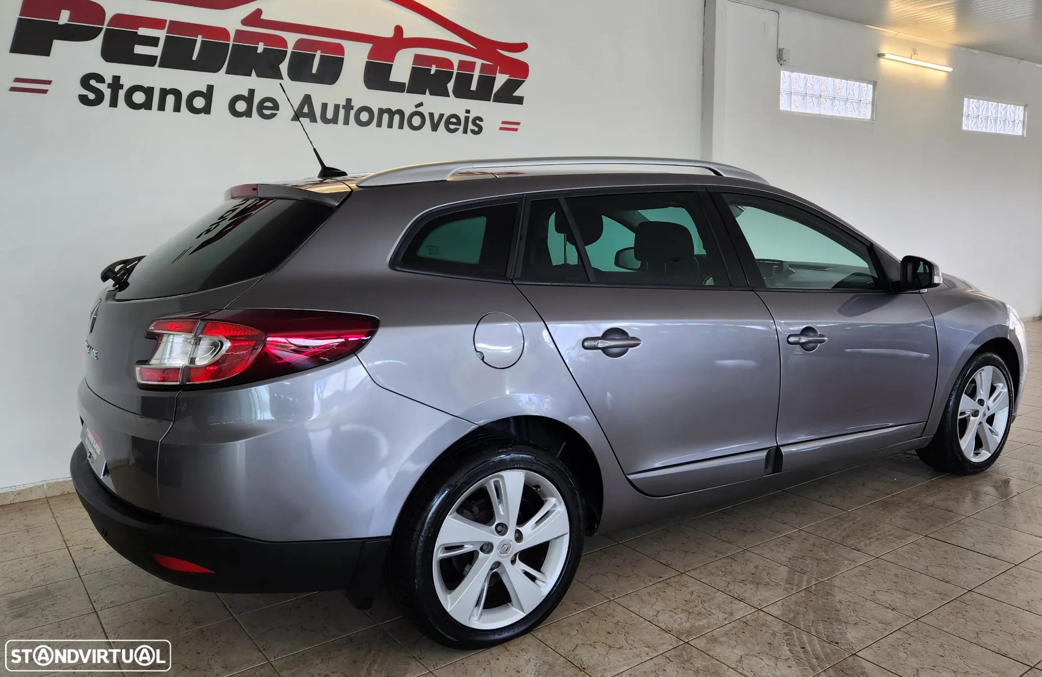 Renault Mégane Sport Tourer 1.5 dCi Dynamique S EDC CO2 Champion - 9