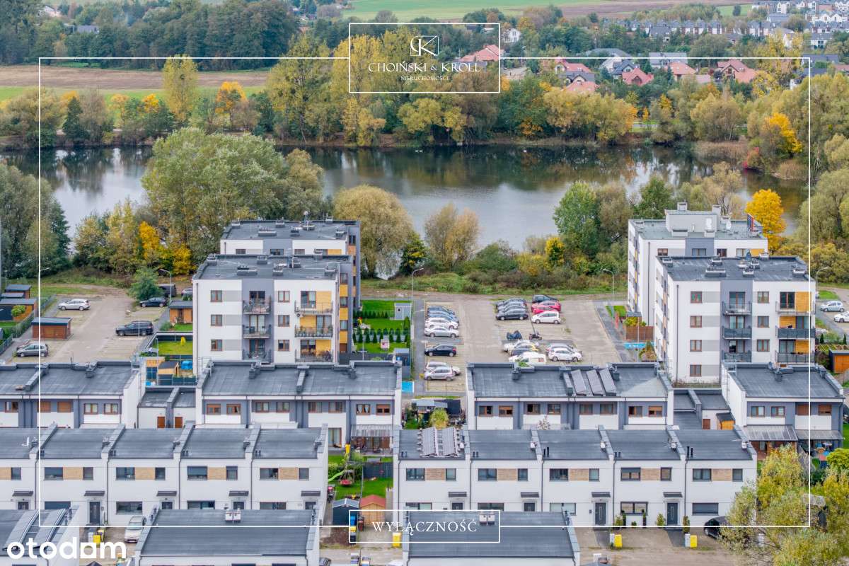 Elegancki dom z energooszczędną fotowoltaiką!-17