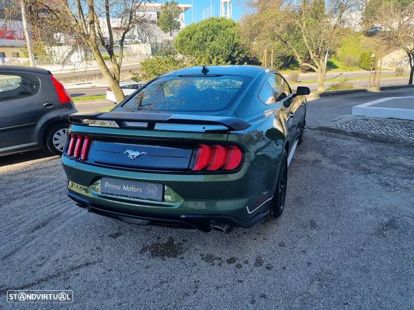 Ford Mustang 2.3 Eco Boost Aut. - 10