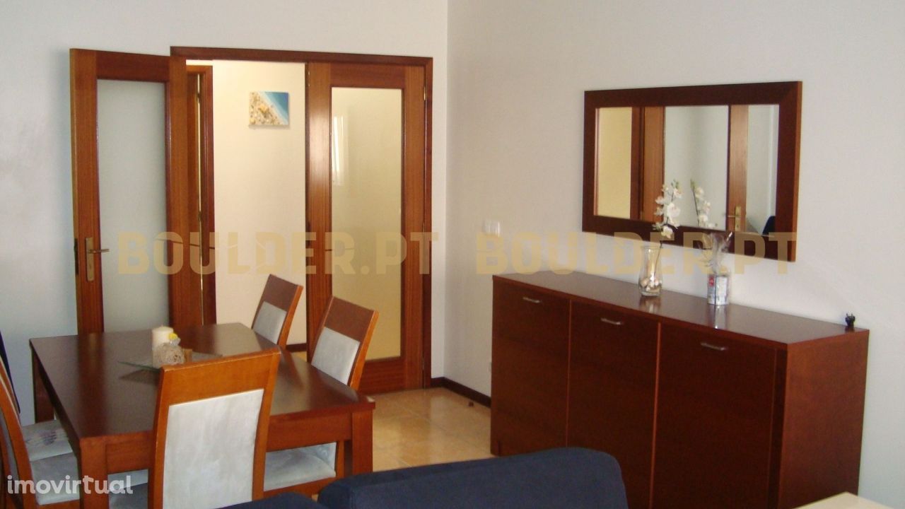 Apartamento T3 - N.S. Amparo