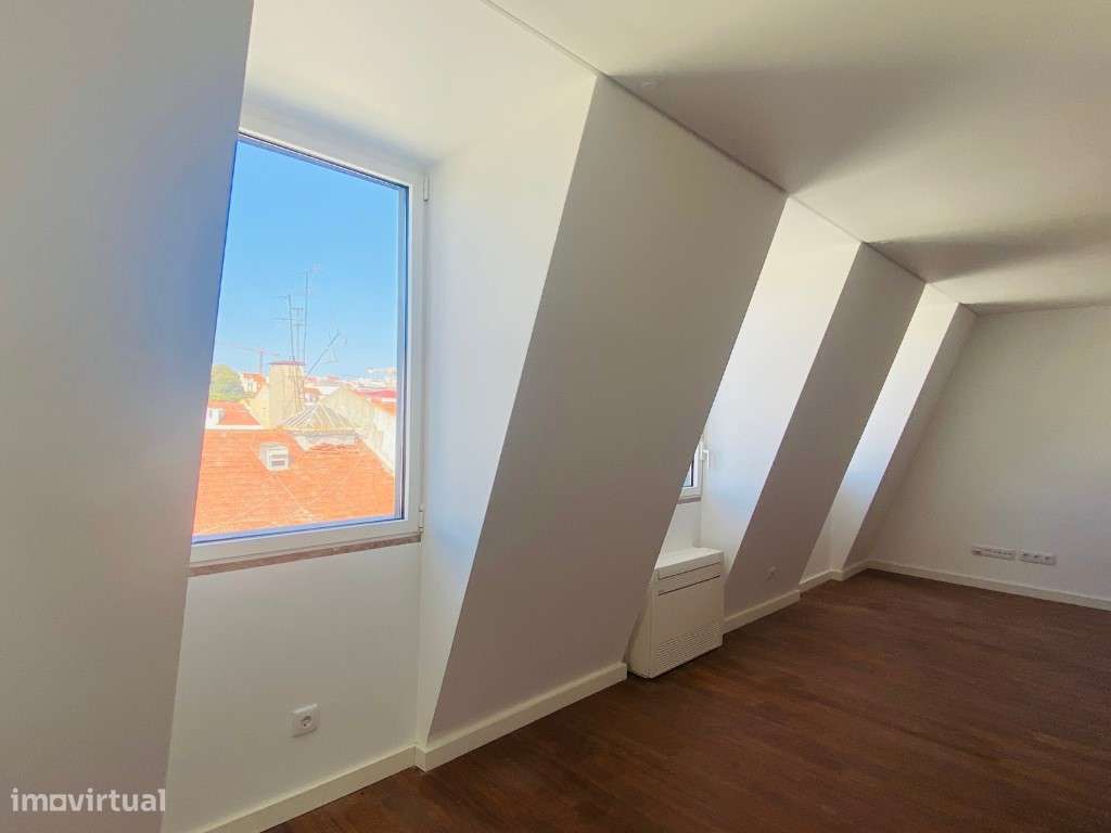 Apartamento T2, varanda, Anjos Lisboa-15