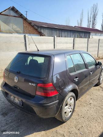 Dezmembram/Piese Volkswagen Golf 4 1.6 fsi - 6