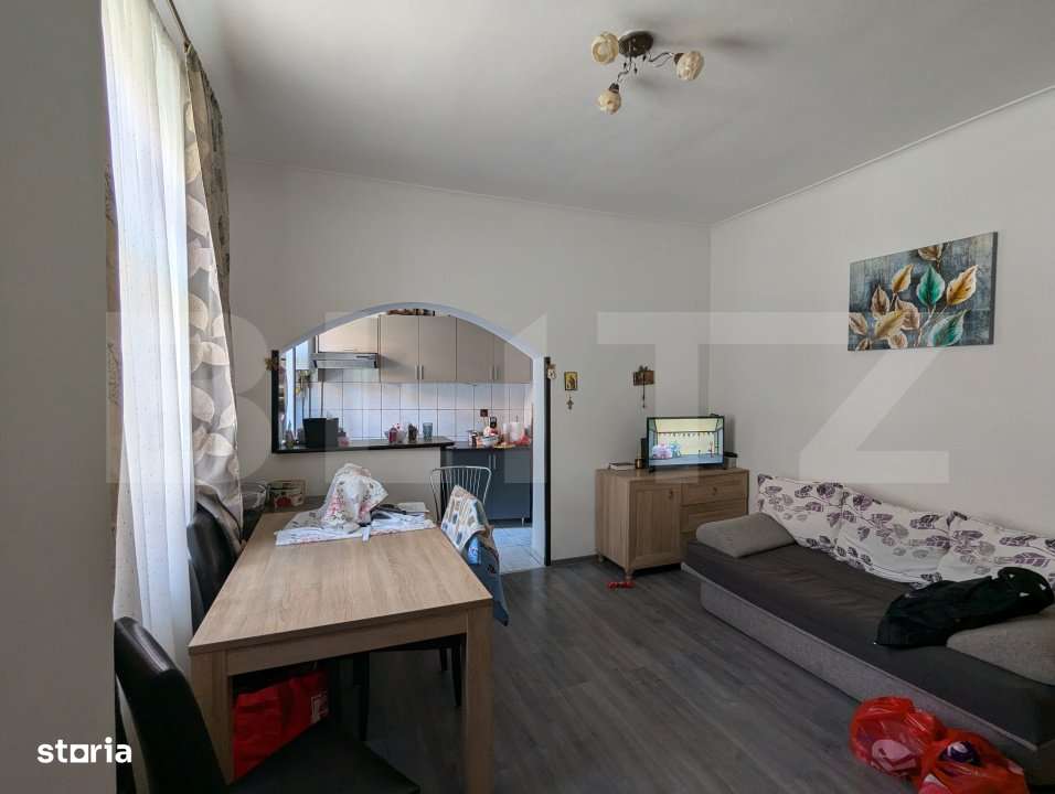 Casa in curte comuna, 2 camere, 54 mp, renovat complet in 2022, zona C - Imagine principală: 3/8