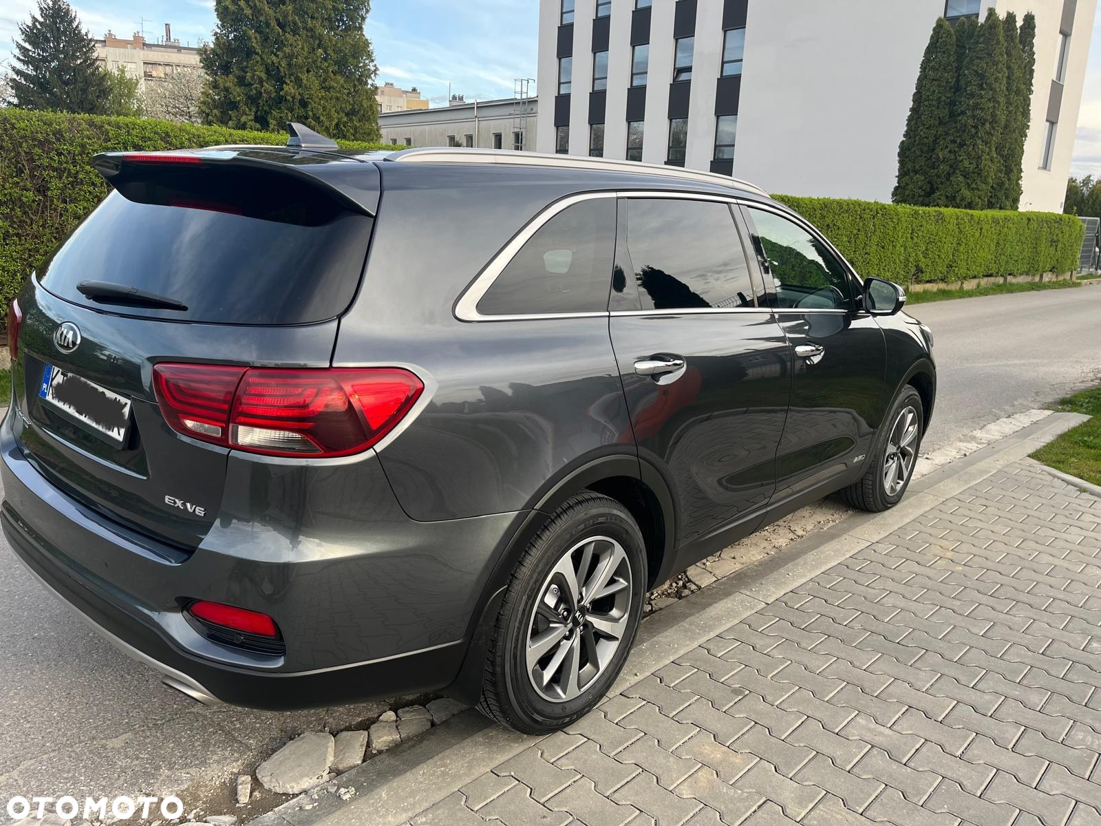 Kia Sorento - 14