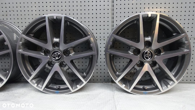 Felgi Toyota Verso 16" 6,5J ET39 5x114,3  42611-YY520 - 5