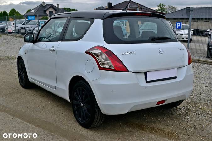 Suzuki Swift 1.2 BlackWhite - 16