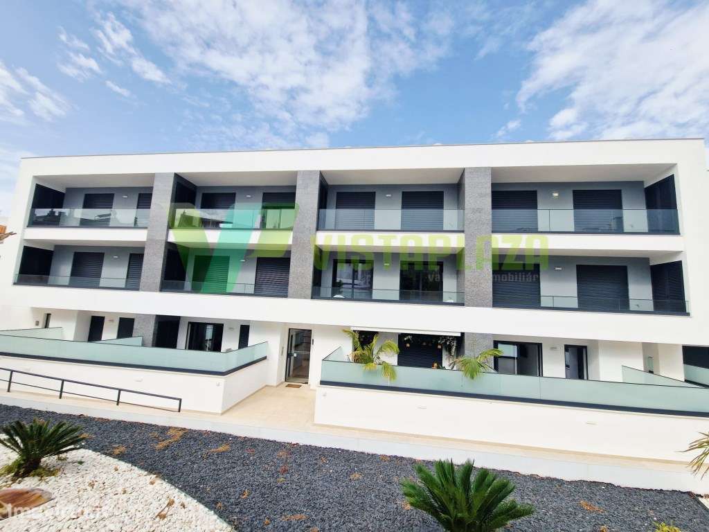 Apartamento T2 em Alvor com Terraço Privativo e Vista Ria de Alvor-33