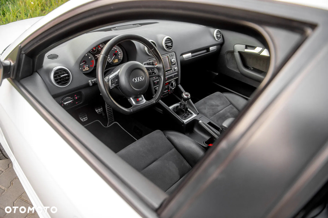 Audi S3 2.0 TFSI Quattro - 16