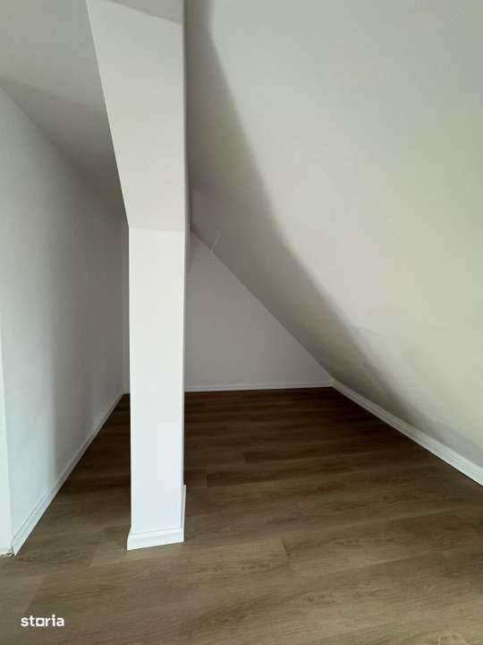 VILE MODERNE IN COMPLEX DE CASE INȘIRUITE – STR. EROULUI, CHIAJNA-11