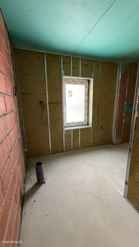 APARTAMENTO T3  com vistas de mar e rio,  como novo, Situado no Bai...-13