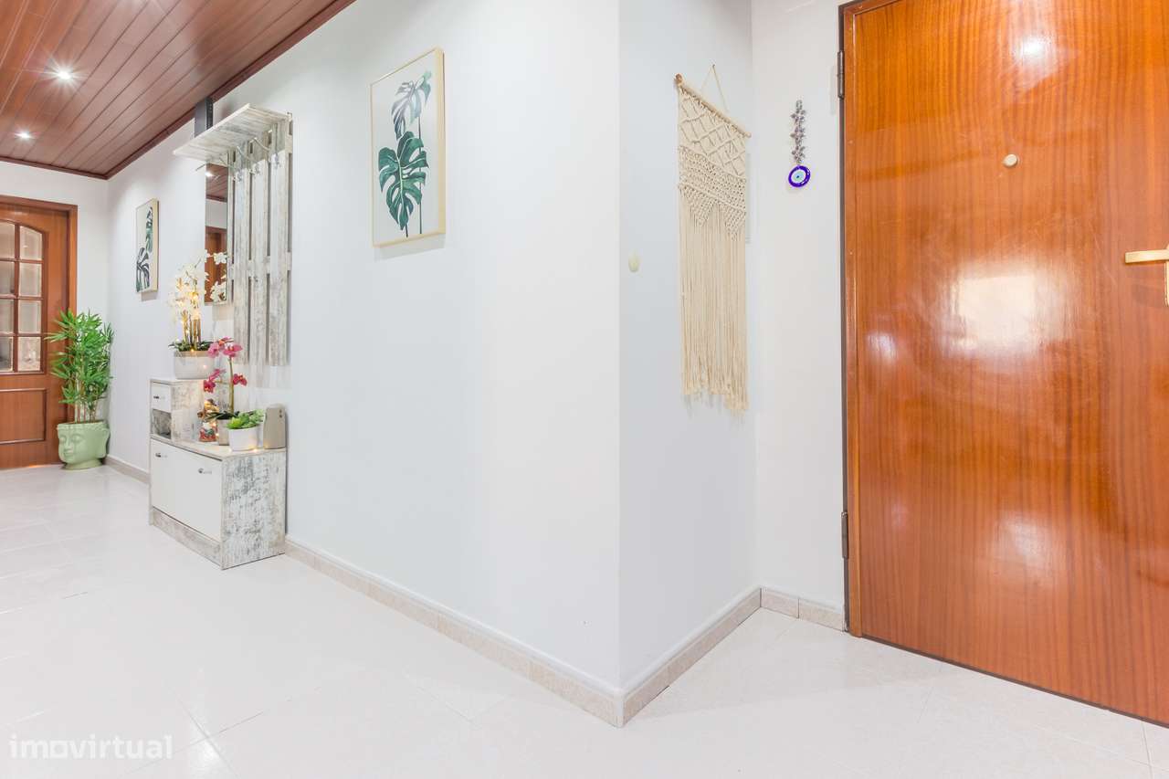 Apartamento T3 na Quinta Do Conde para venda-9