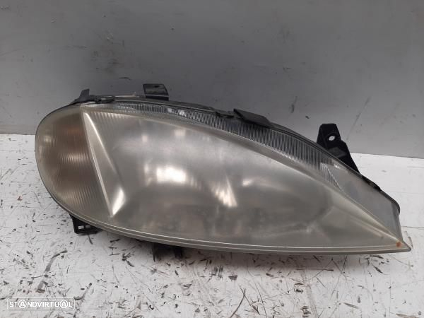 Farol Dto Renault Megane I Grandtour (Ka0/1_) - 1