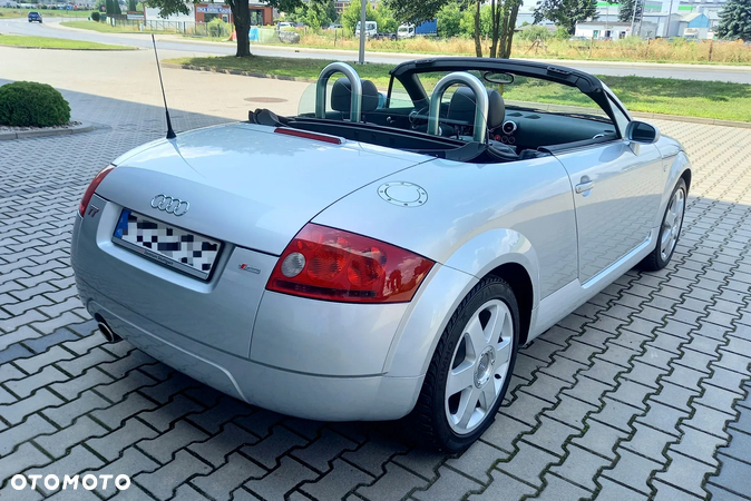 Audi TT Roadster 1.8T - 4