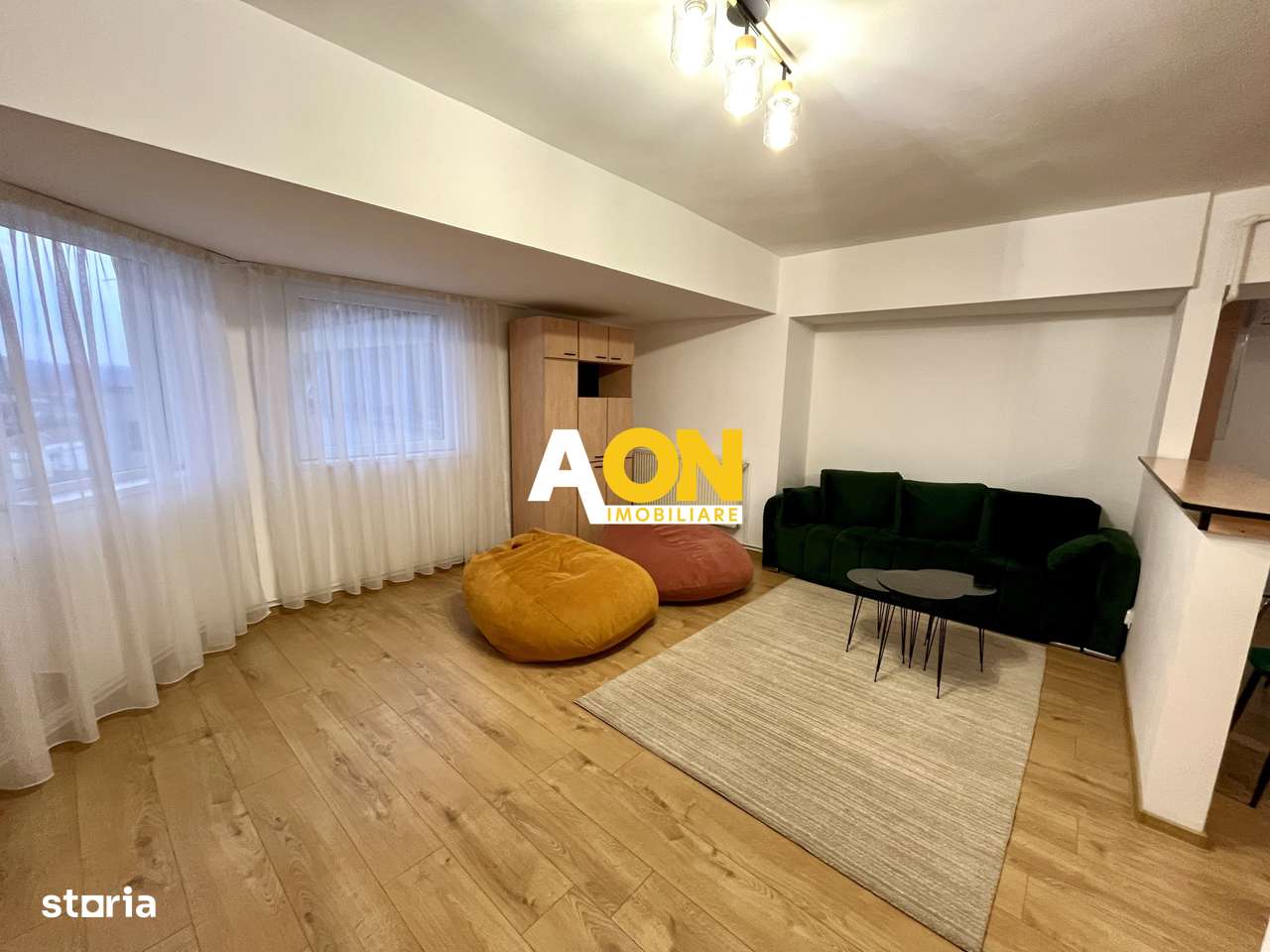 Apartament cu 2 Camere, Etaj Intermediar, Zonă Ultracentrală - Imagine principală: 1/11