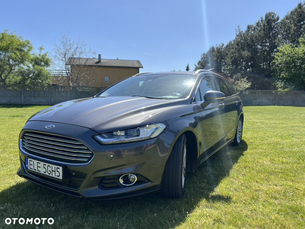 Ford Mondeo 2.0 EcoBoost Titanium - 4