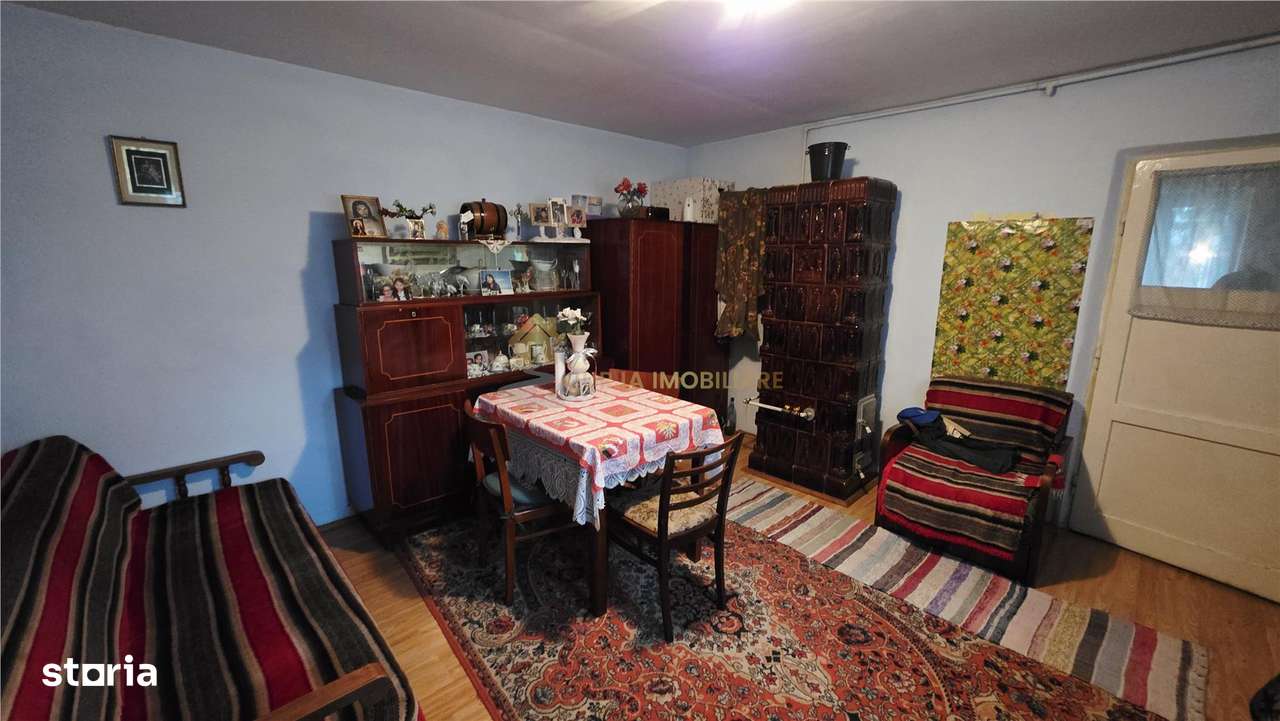 CASA 2 CAMERE 68 MP TEREN 701 MP  APAHIDA-11